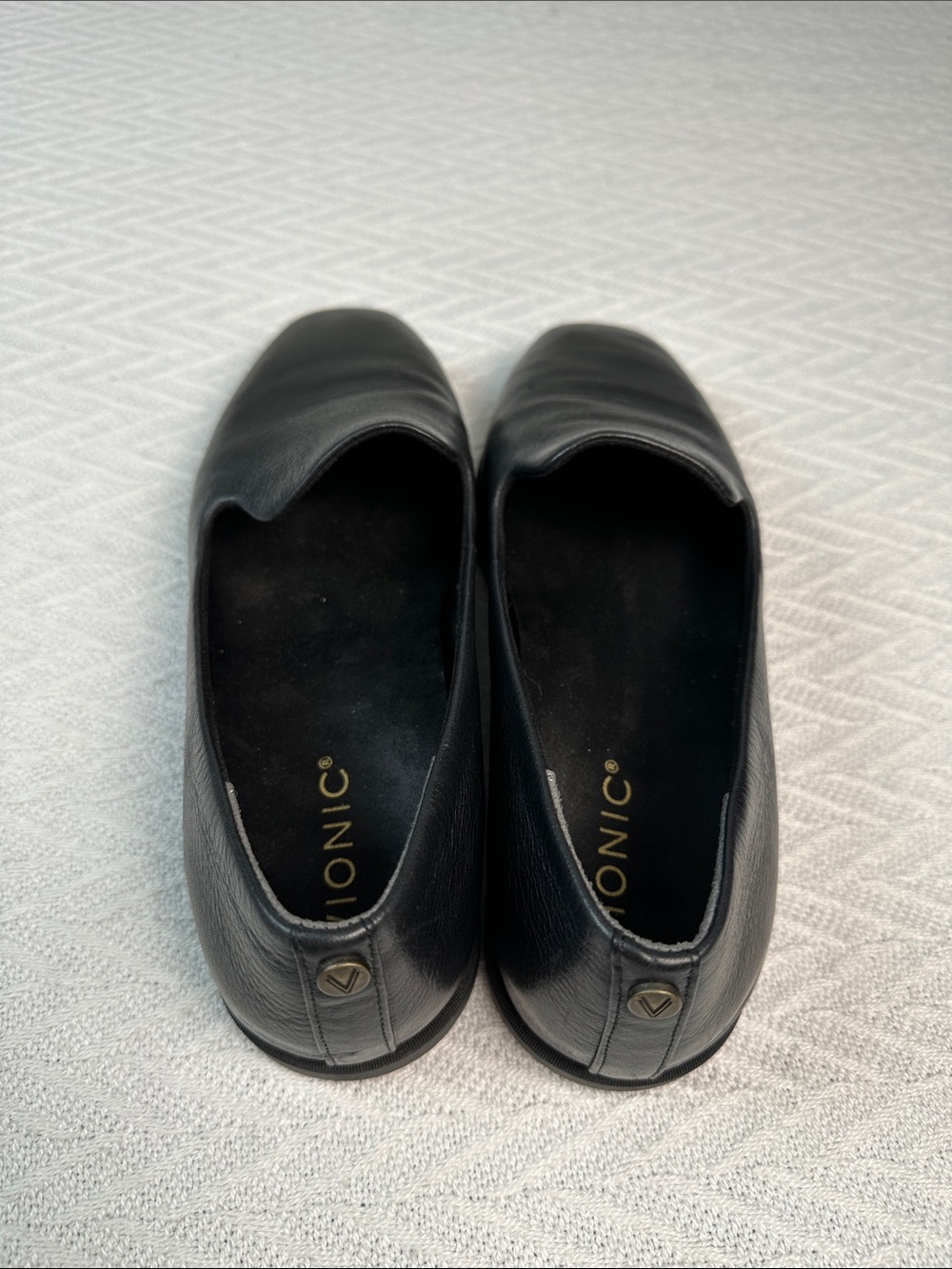 Vionic Black Leather Slip-On Loafers for Men - Picture 6 of 11